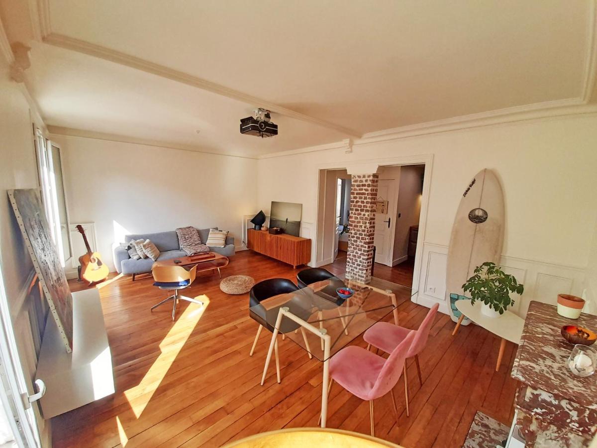 Tres Beau 2P Avec Vaste Sejour Ensoleille - A 50 M Du Metro Du Marche Et De La Mairie Appartement Clichy Buitenkant foto